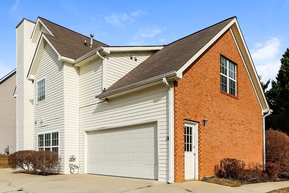 4-Bed Rental on 5929 Rosie Ln photo 20