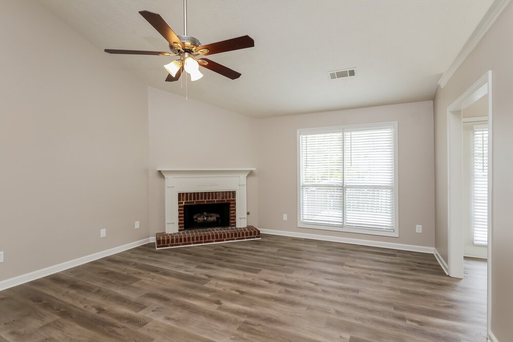 3-Bed Rental on 5912 Sycamore Ridge photo 4
