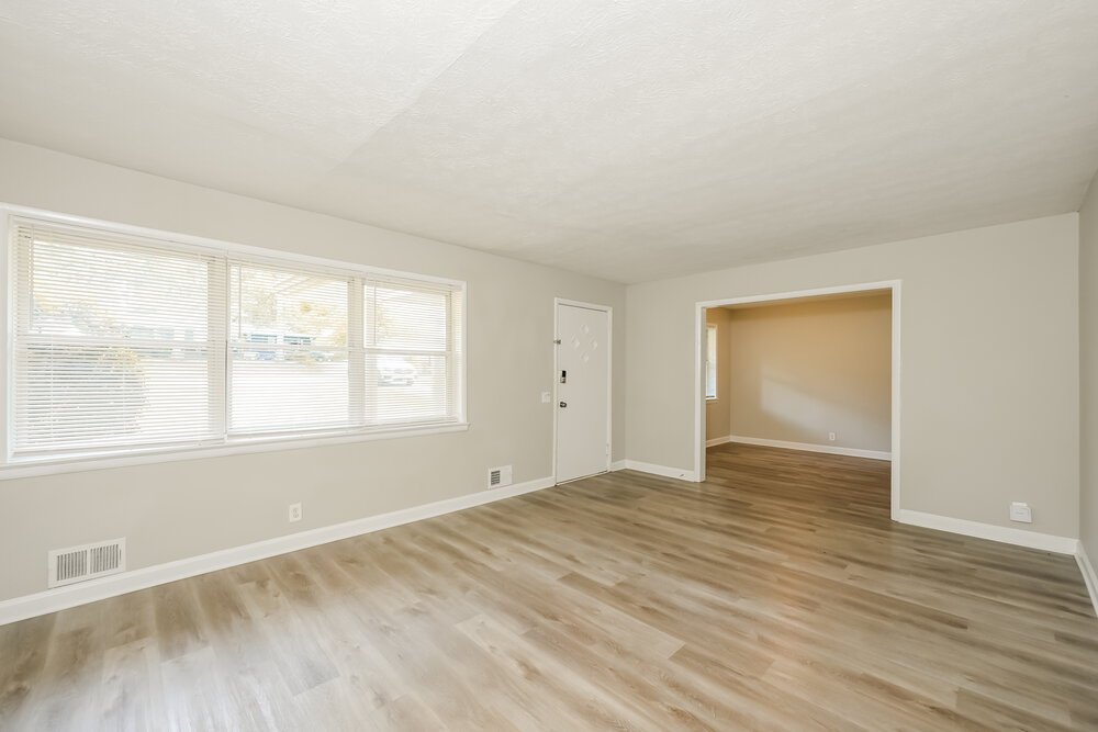 4-Bed Rental on 627 Grayson Parkway photo 4