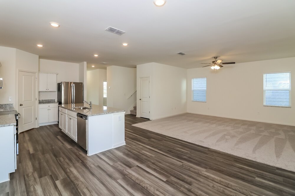 4-Bed Rental on 136 Hargrave Ave photo 7