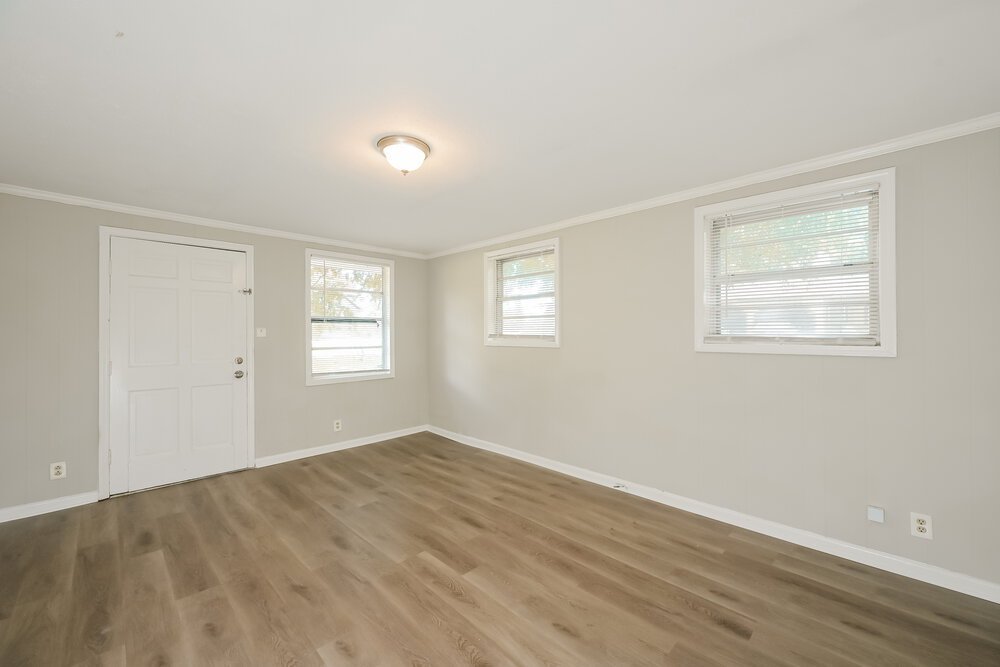4-Bed Rental on 627 Grayson Parkway photo 7