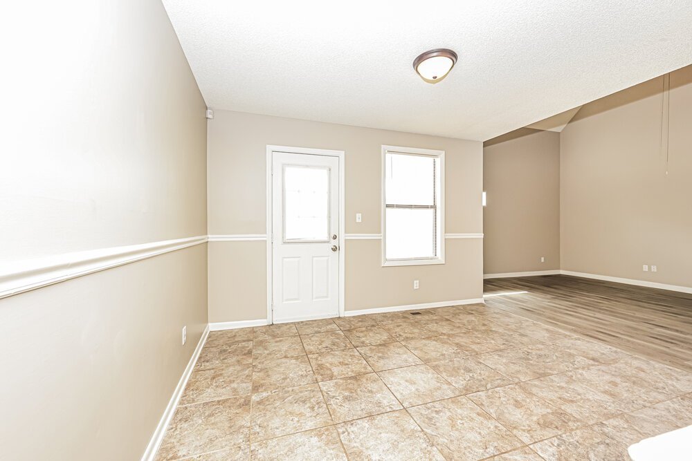2-Bed Rental on 110 Bland Dr photo 7