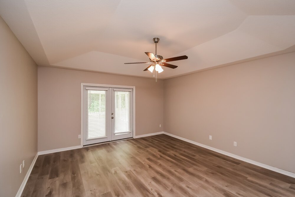 3-Bed Rental on 1509 Maple Leaf photo 9