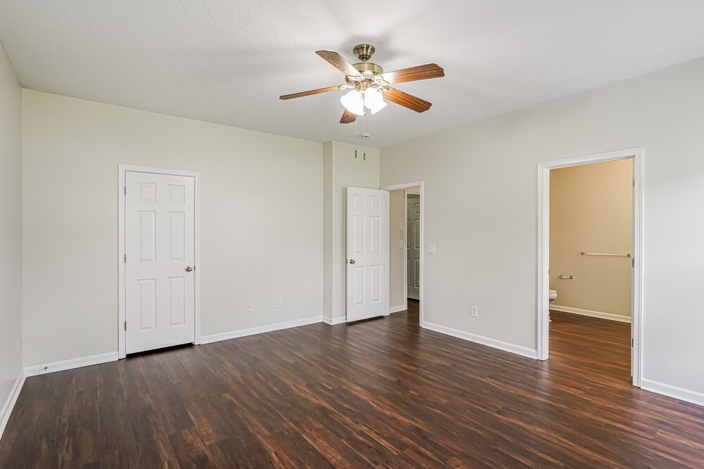 3-Bed Rental on 130 Megan St photo 9
