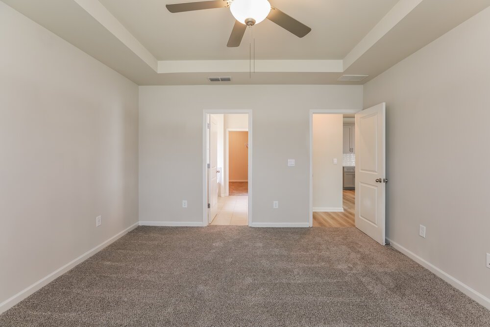 4-Bed Rental on 5842 Union Grove photo 9