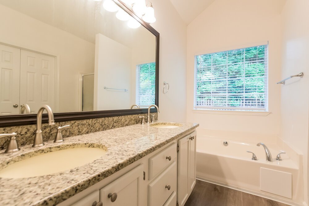 3-Bed Rental on 520 Brooksdale Dr photo 10