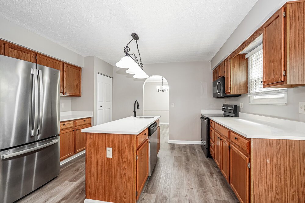 3-Bed Rental on 7927 Oak Valley photo 11