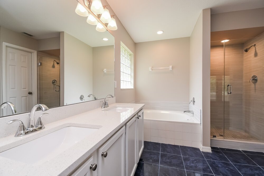 3-Bed Rental on 1509 Maple Leaf photo 11