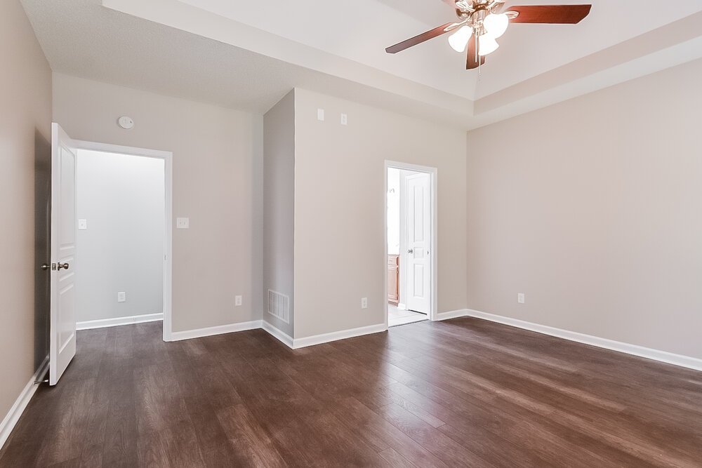 3-Bed Rental on 2007 Westwind Dr photo 11