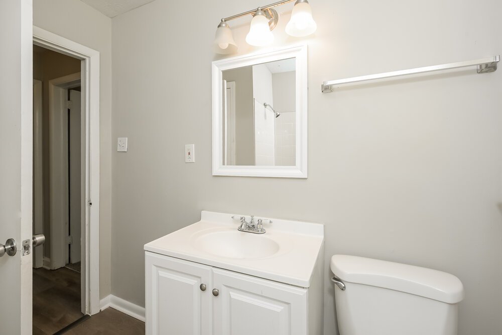 4-Bed Rental on 627 Grayson Parkway photo 11