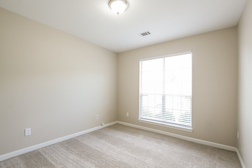 3-Bed Rental on 520 Brooksdale Dr photo 12