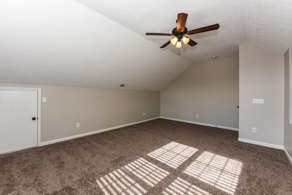 4-Bed Rental on 3602 Sussex Ct photo 13