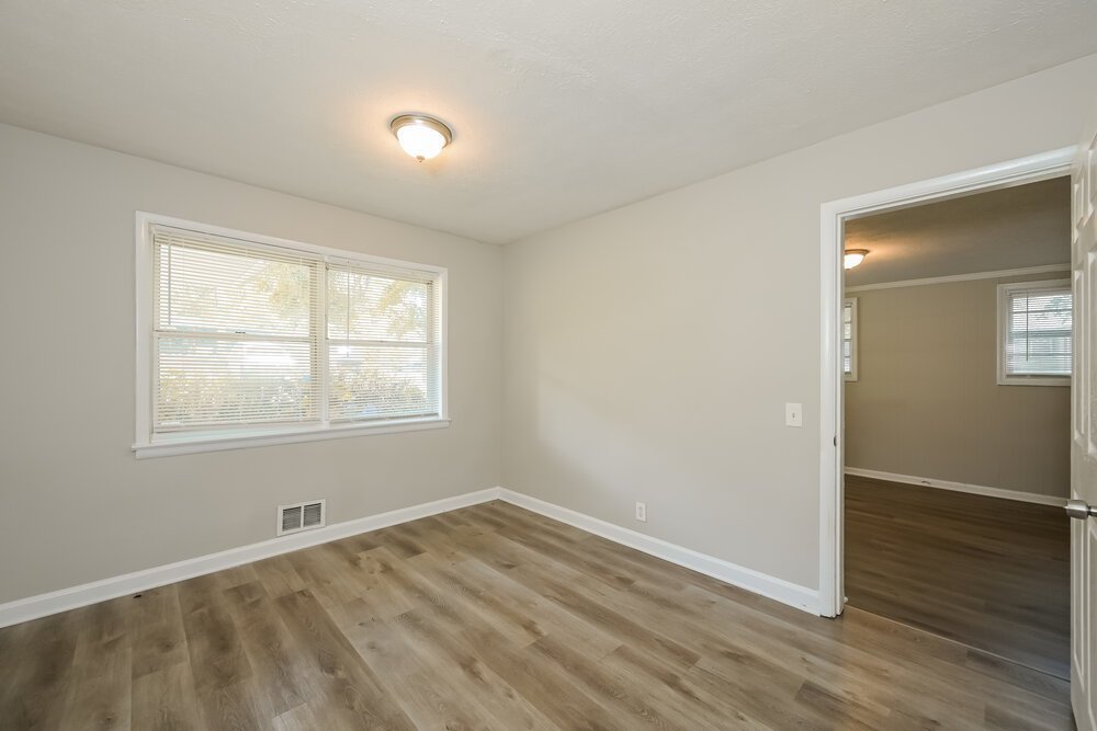 4-Bed Rental on 627 Grayson Parkway photo 13