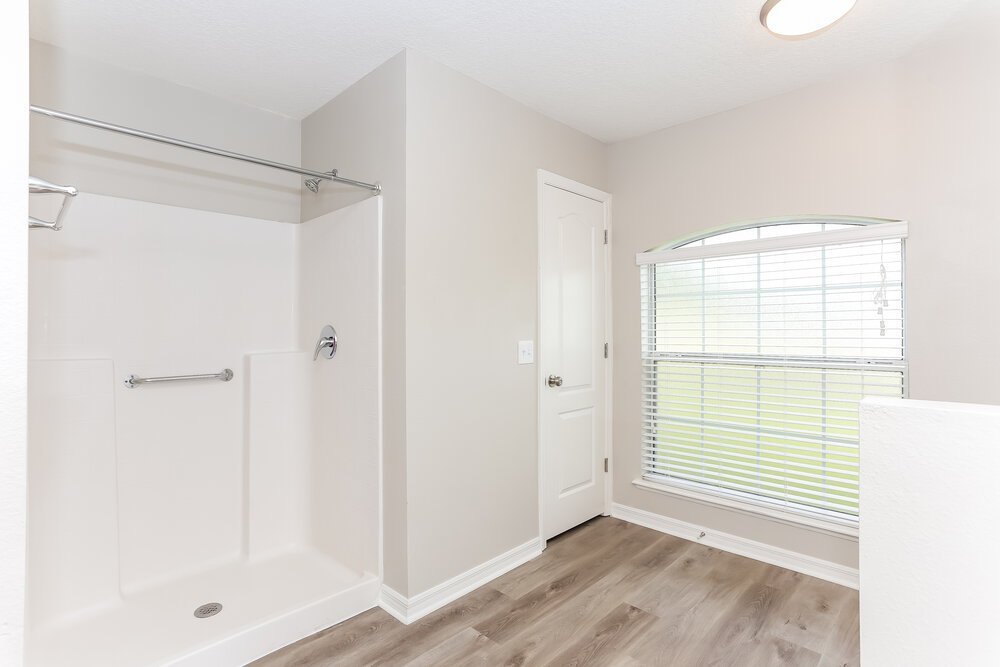 4-Bed Rental on 97122 Yorkshire Dr photo 14