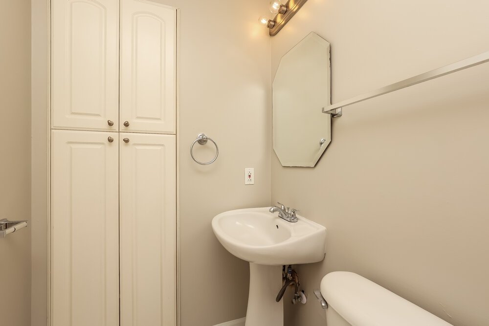3-Bed Rental on 121 Lee Court photo 15