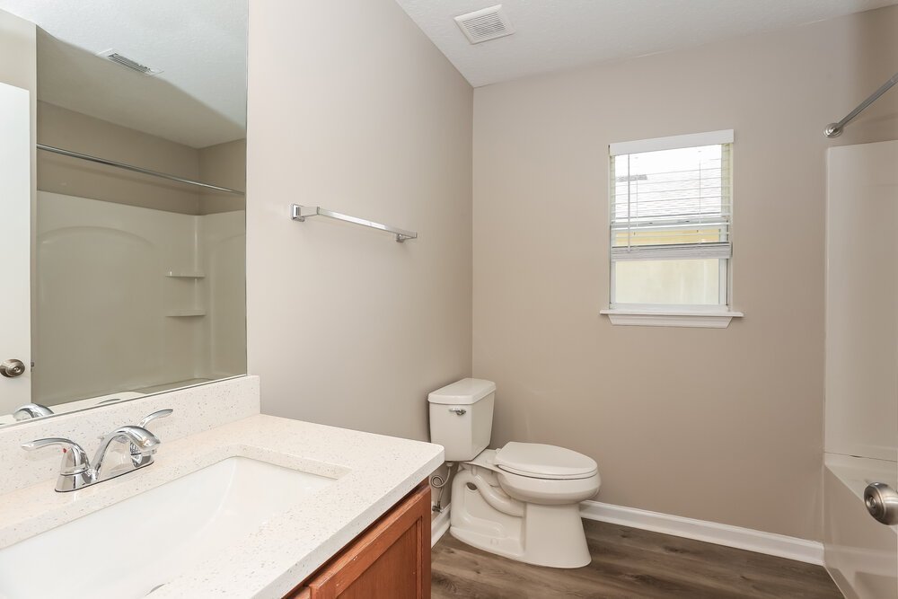 3-Bed Rental on 392 Bostwick Cir photo 15