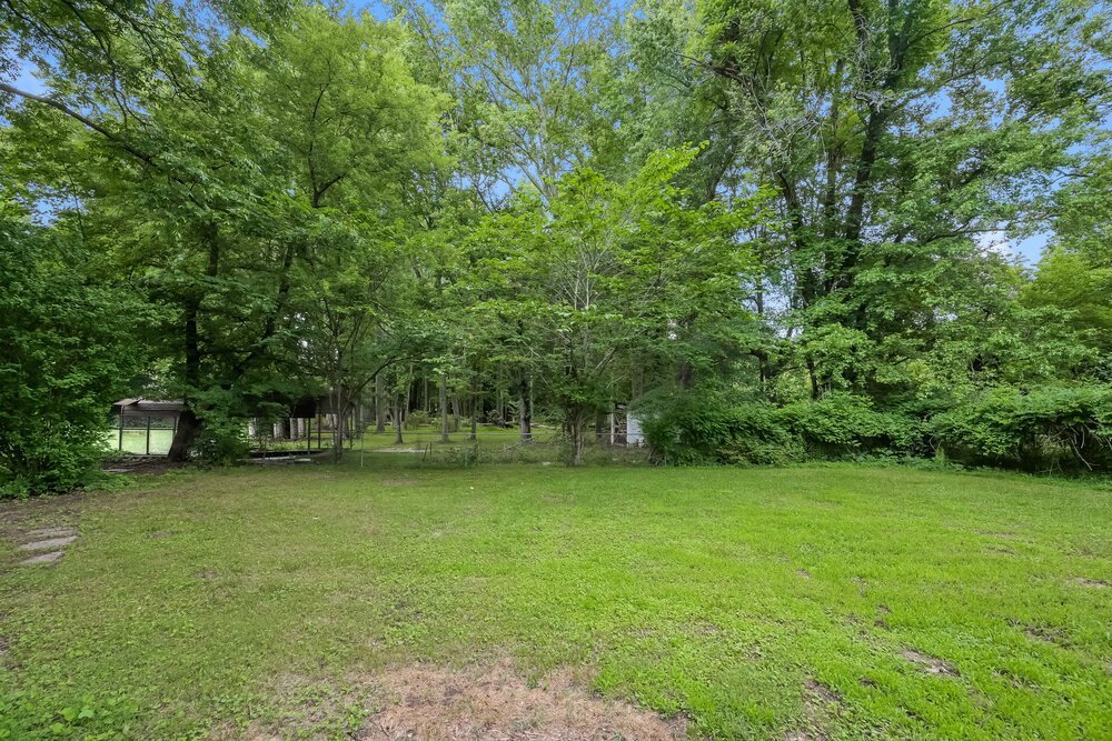 4-Bed Rental on 627 Grayson Parkway photo 16