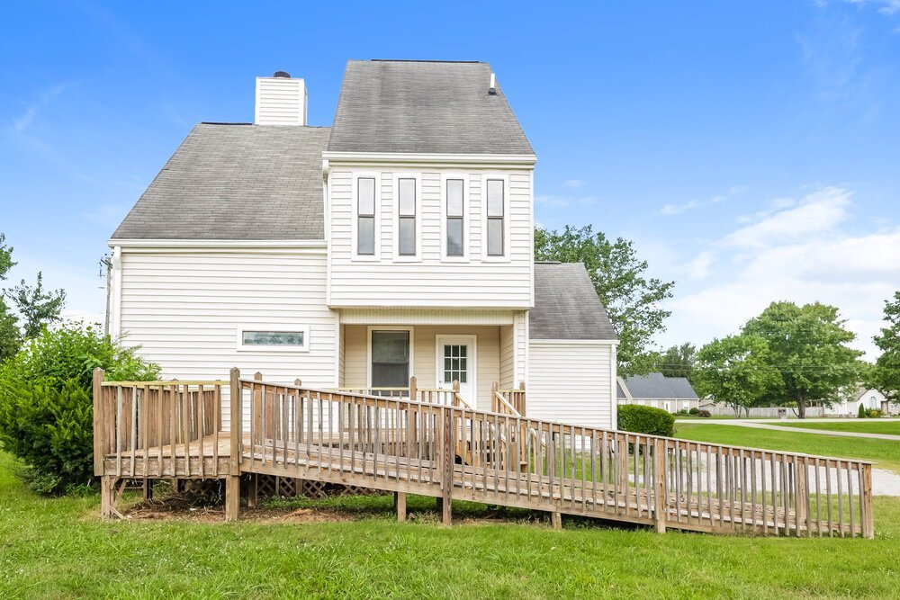 2-Bed Rental on 110 Bland Dr photo 17