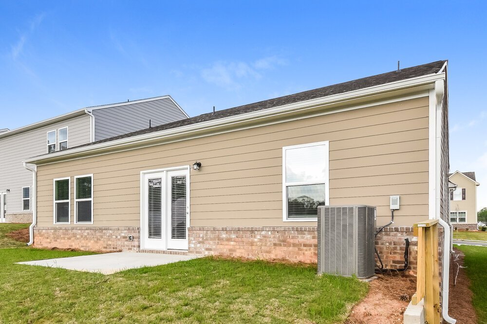 4-Bed Rental on 570 Knightsbridge Lane photo 18