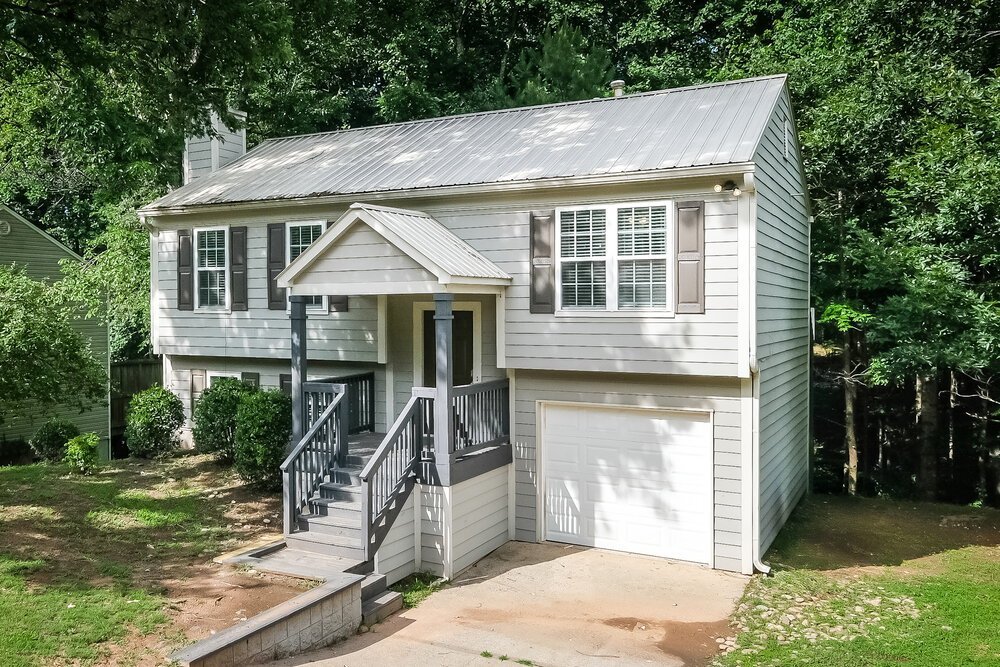 3-Bed Rental on 140 Birch Rill photo 4