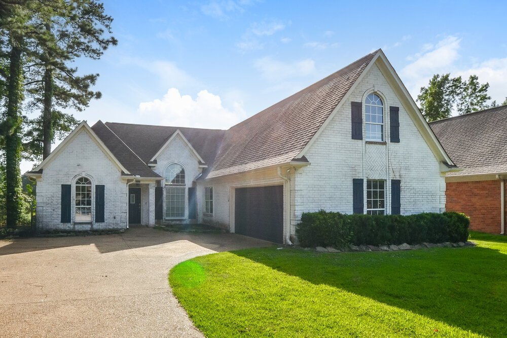 4-Bed Rental on 4485 Nicholas Ln photo 4