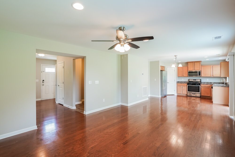 3-Bed Rental on 408 Parmley Ln photo 5