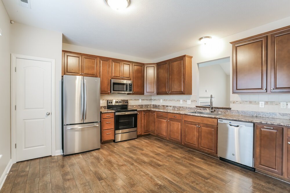 3-Bed Rental on 6048 Shreven Dr photo 8