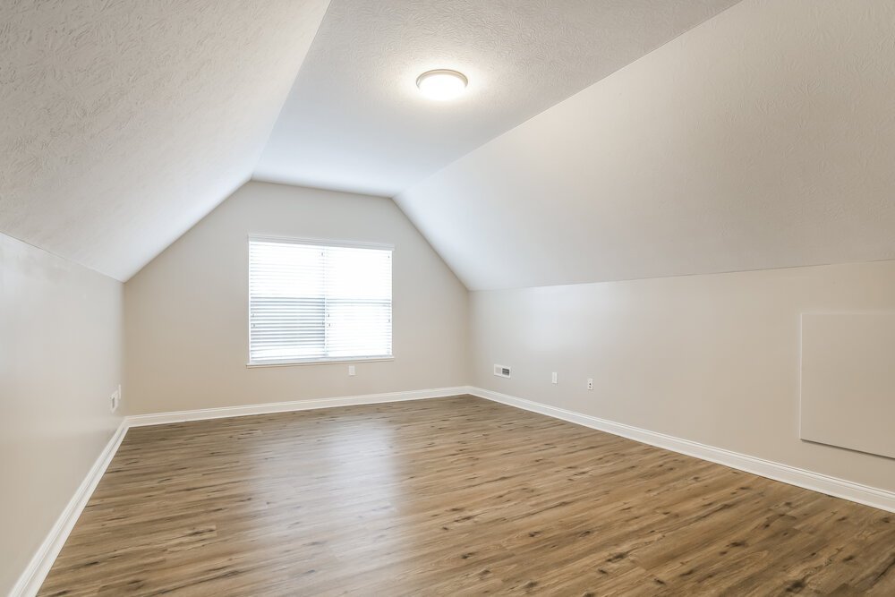 3-Bed Rental on 6048 Shreven Dr photo 9