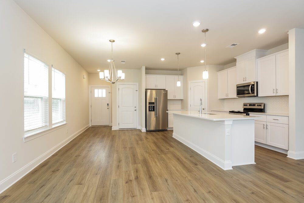 3-Bed Rental on 1715 Tahoma Dr photo 9