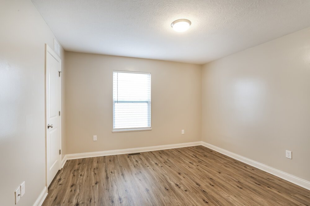 3-Bed Rental on 6048 Shreven Dr photo 13