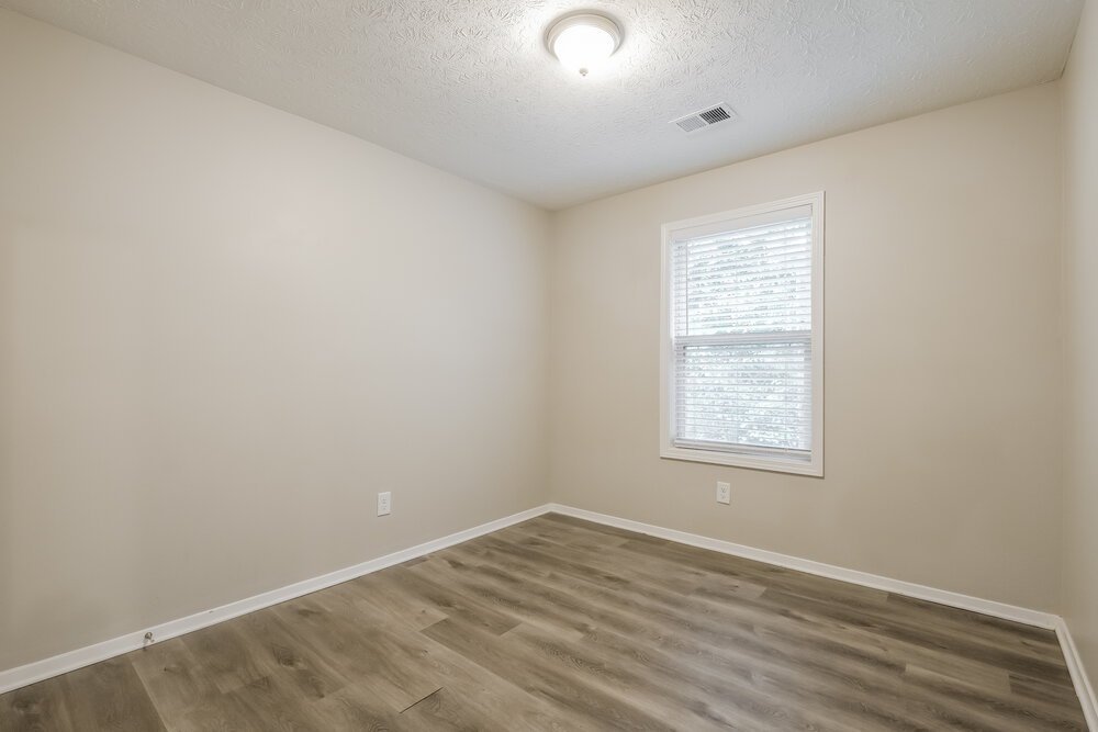 3-Bed Rental on 140 Birch Rill photo 13