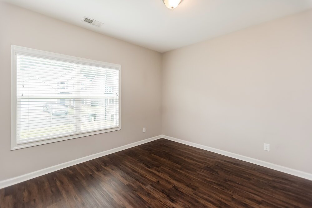 4-Bed Rental on 356 Webster Lake photo 13
