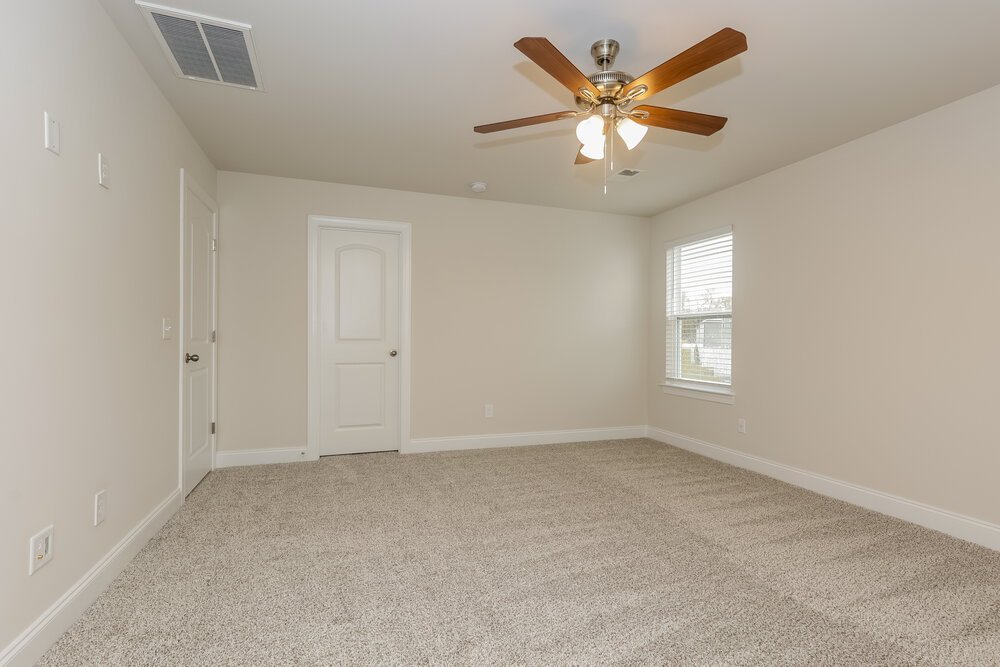 3-Bed Rental on 1715 Tahoma Dr photo 13