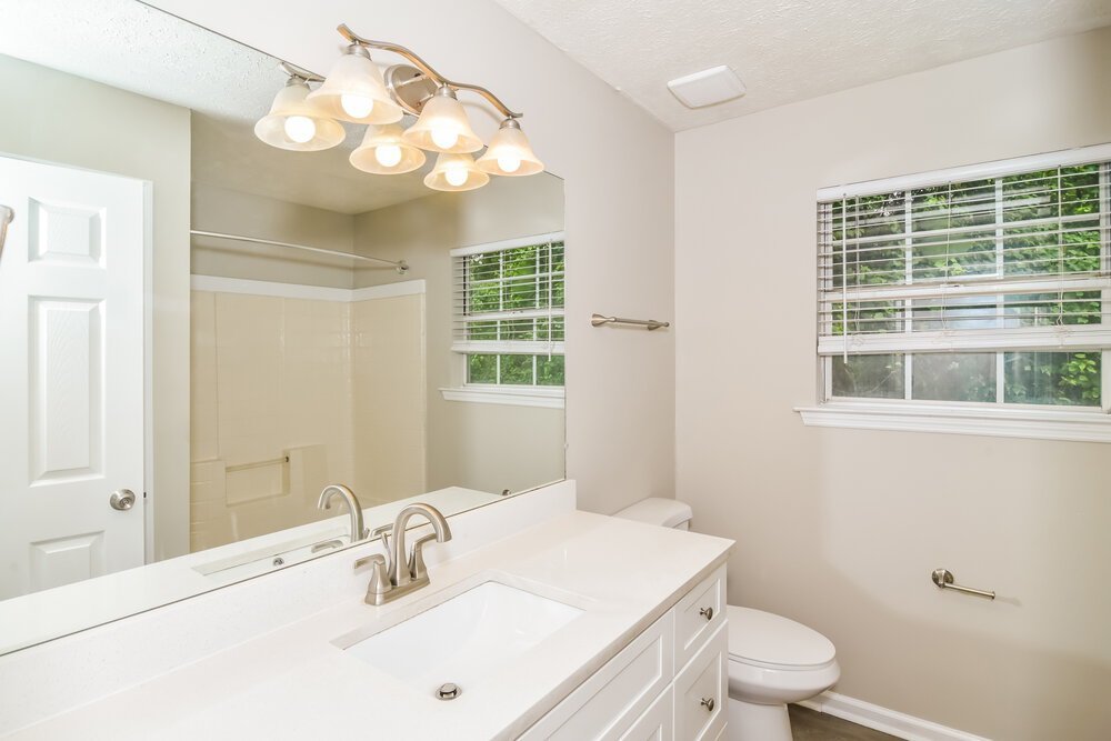 3-Bed Rental on 4560 Whites Creek photo 14