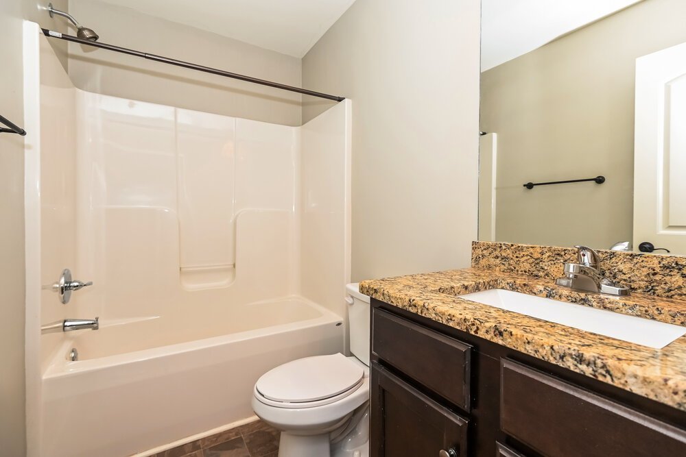 4-Bed Rental on 214 Bethany Manor photo 15