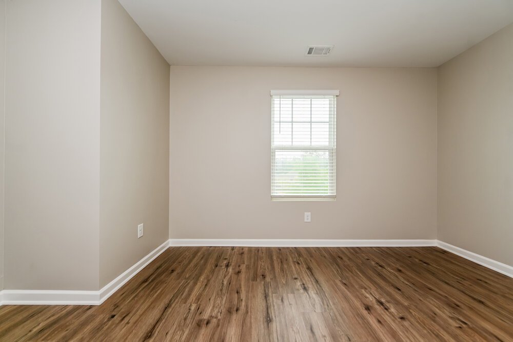 4-Bed Rental on 1083 Coldwater Dr photo 15
