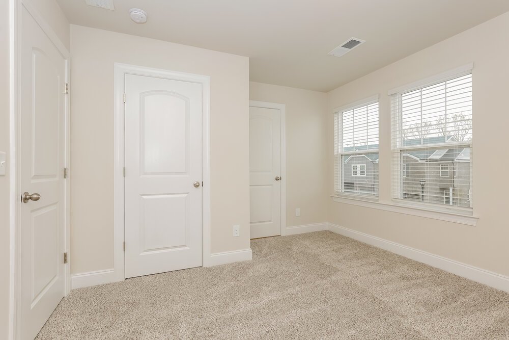 3-Bed Rental on 1715 Tahoma Dr photo 16
