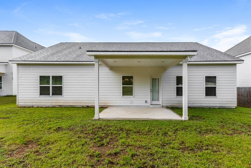 4-Bed Rental on 356 Webster Lake photo 16