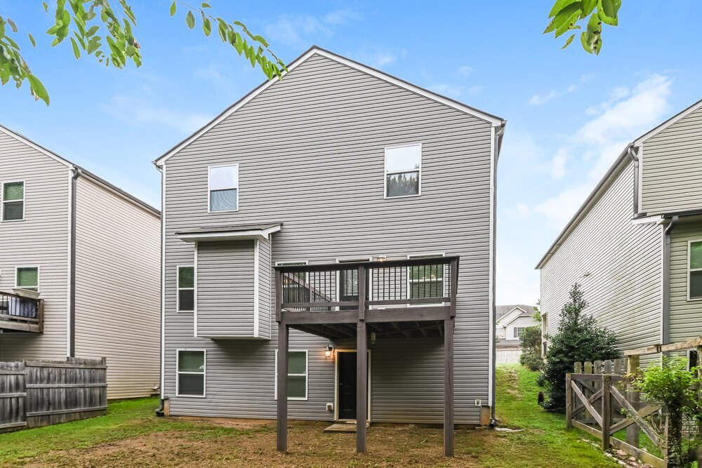 4-Bed Rental on 214 Bethany Manor photo 18